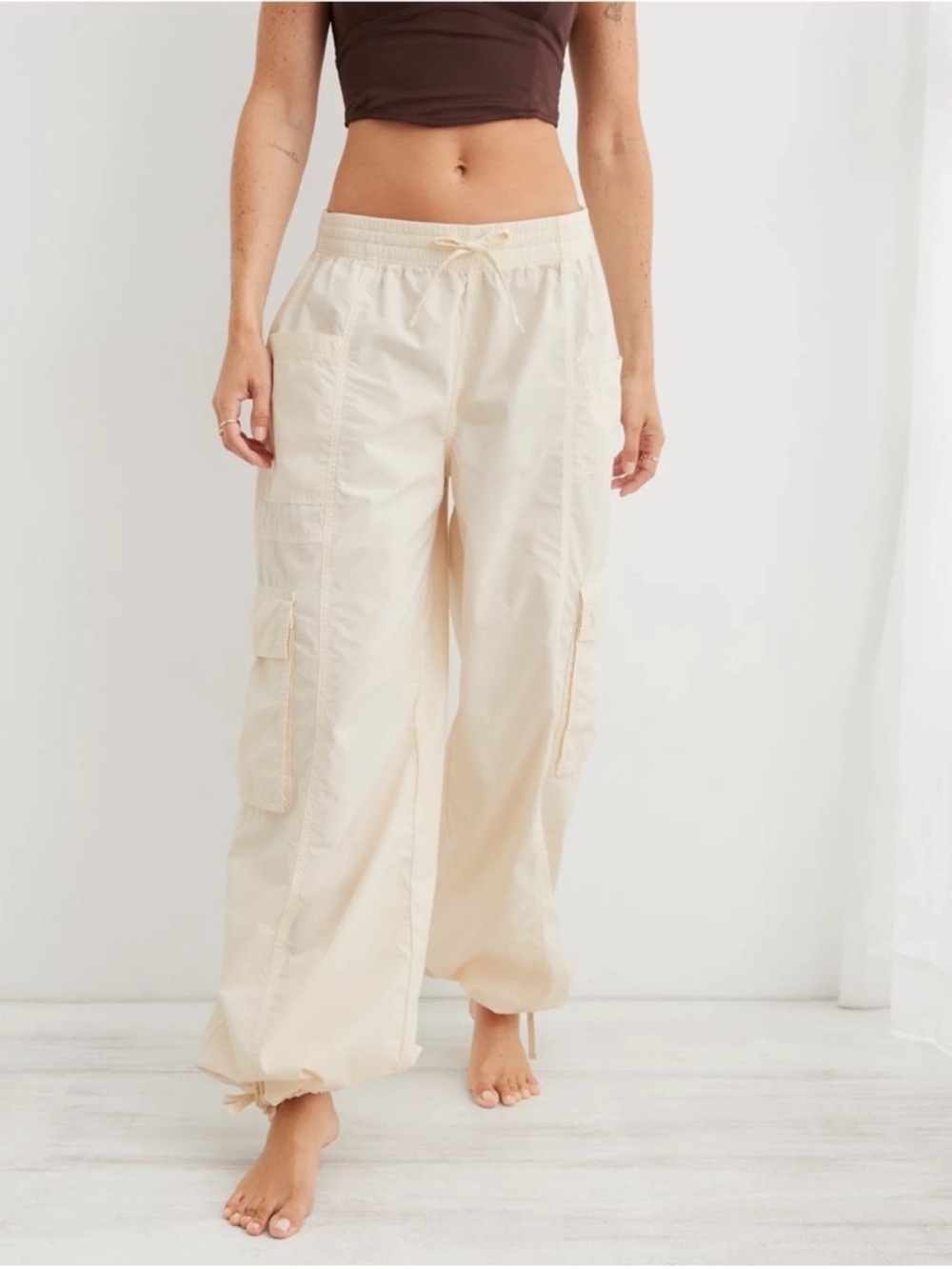 Relaxed Cargo Wide-Leg Pants in Cream